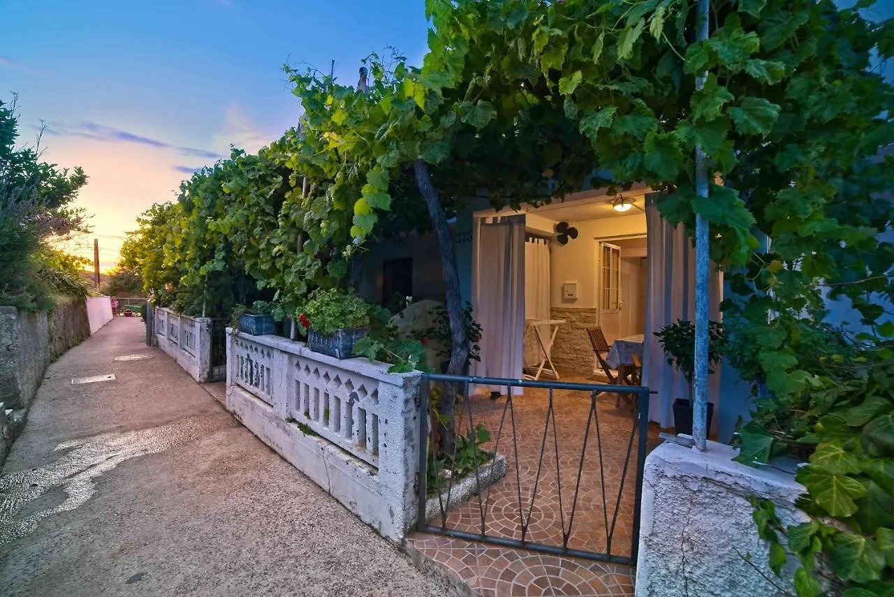 Beach Villa Ema Supetarska Draga