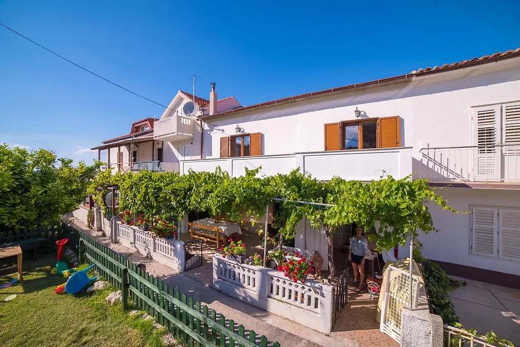Beach Villa Ema Supetarska Draga Apartment